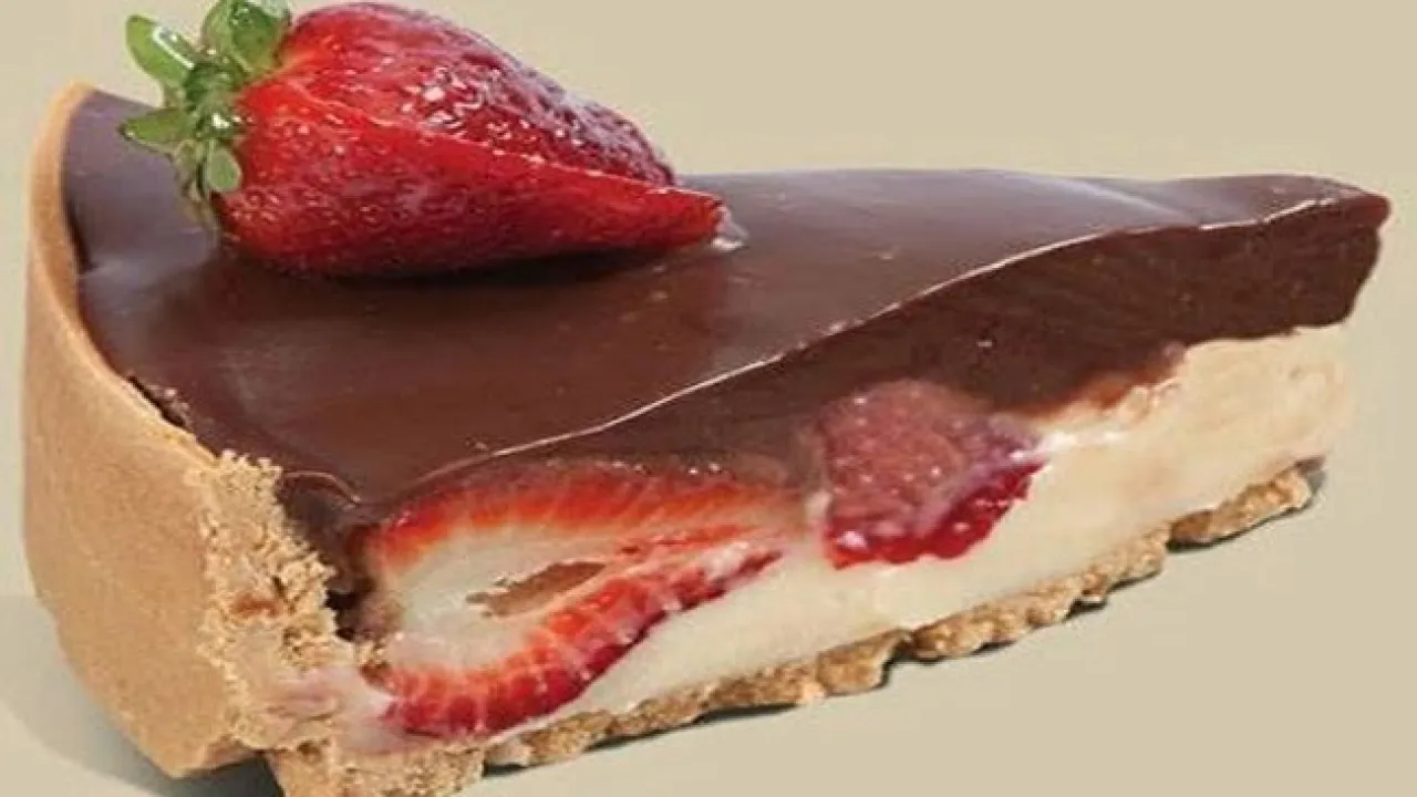 Torta de Morango com Mousse de Chocolate