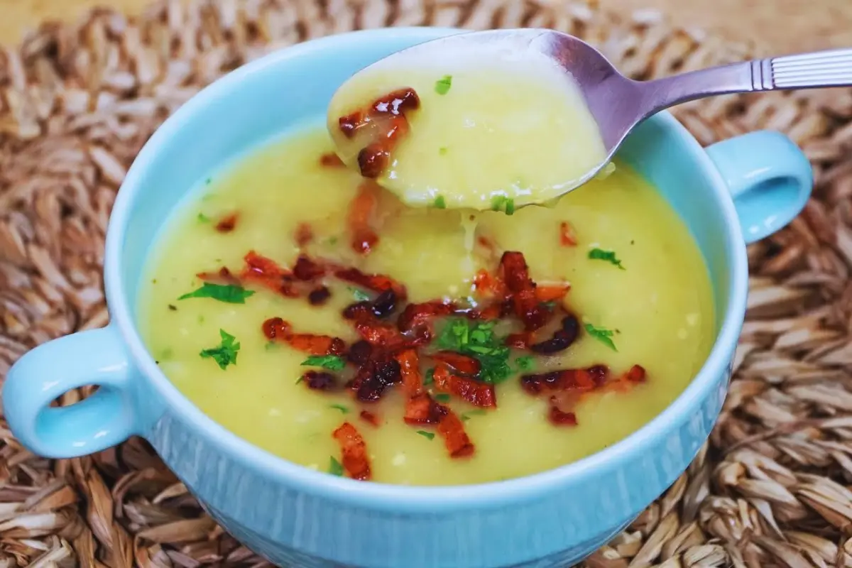 caldo de mandioca