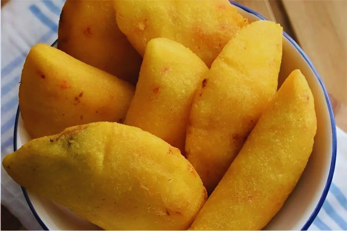 pastel de mandioca