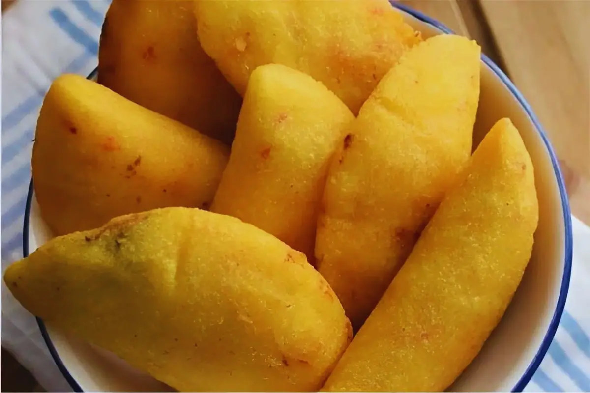 pastel de mandioca