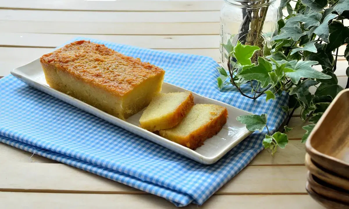 Bolo de Aipim Cremoso