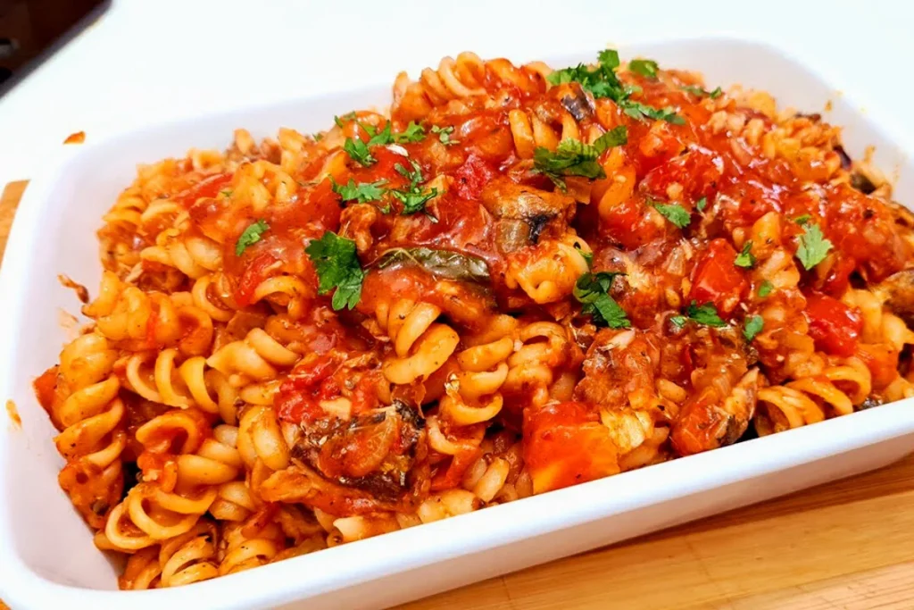 Macarrão com sardinha