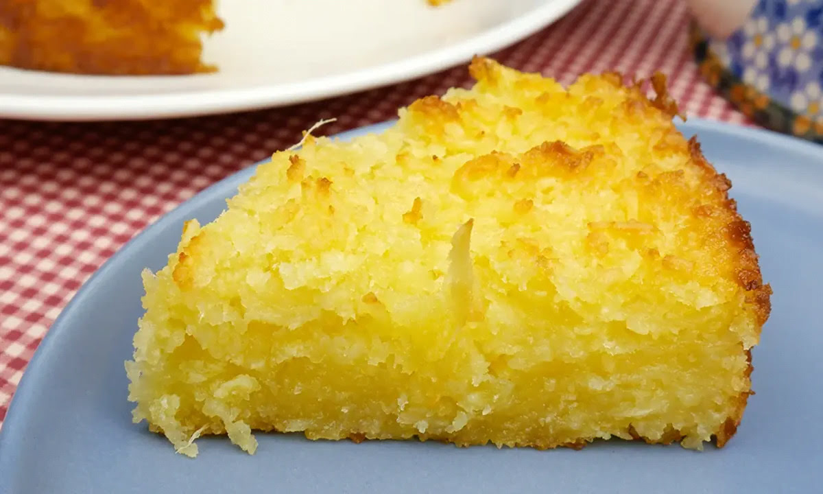bolo de mandioca simples ralada2