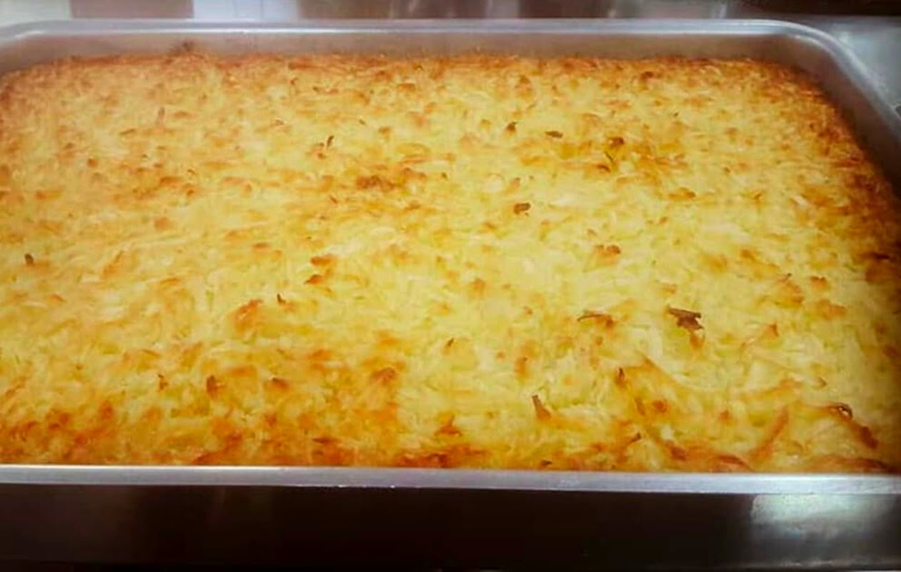 Bolo de aipim com coco