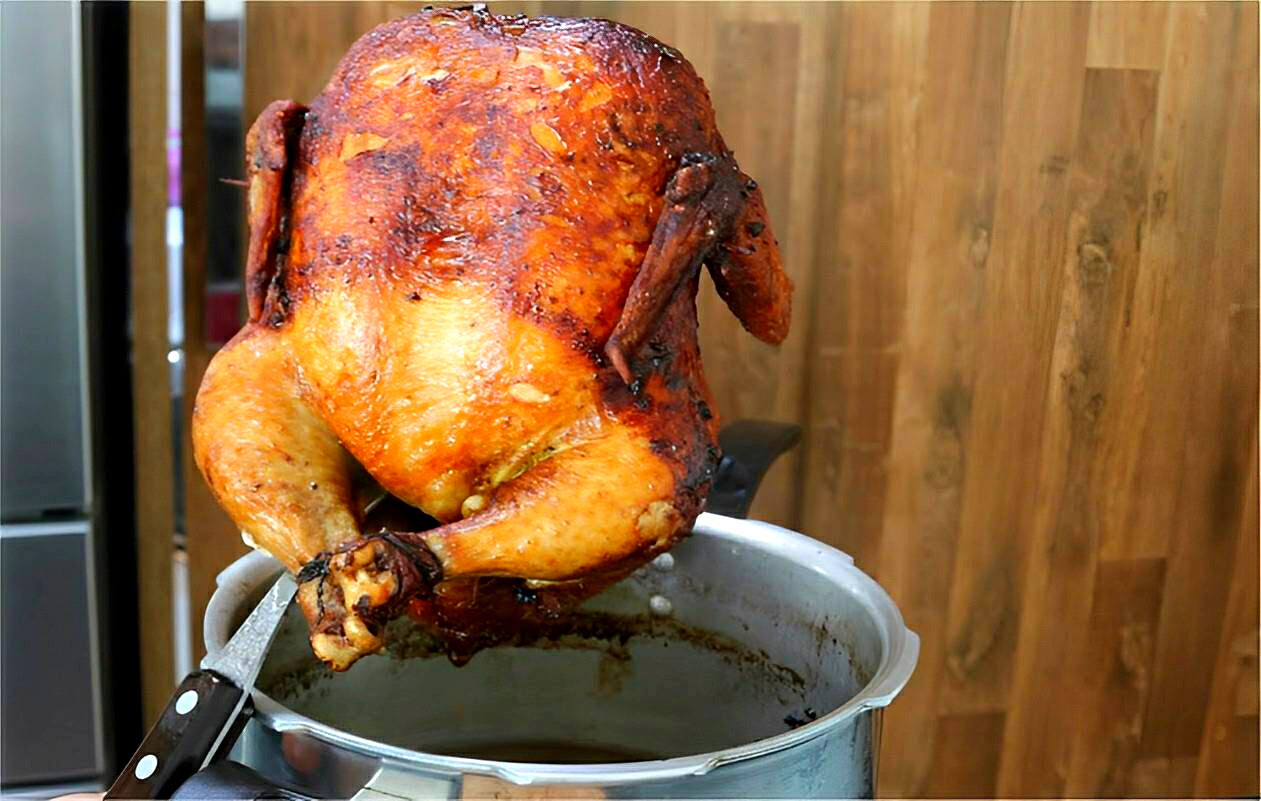 Frango assado na panela de pressão