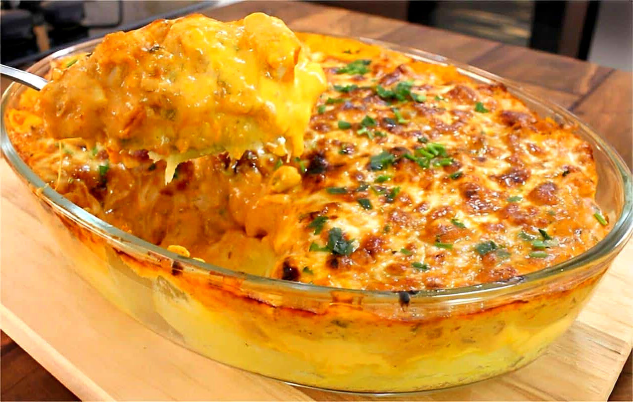Frango com mandioca gratinado no forno
