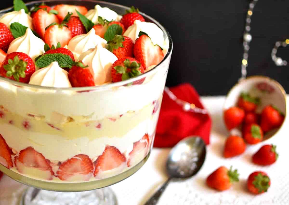 Merengue com Morangos