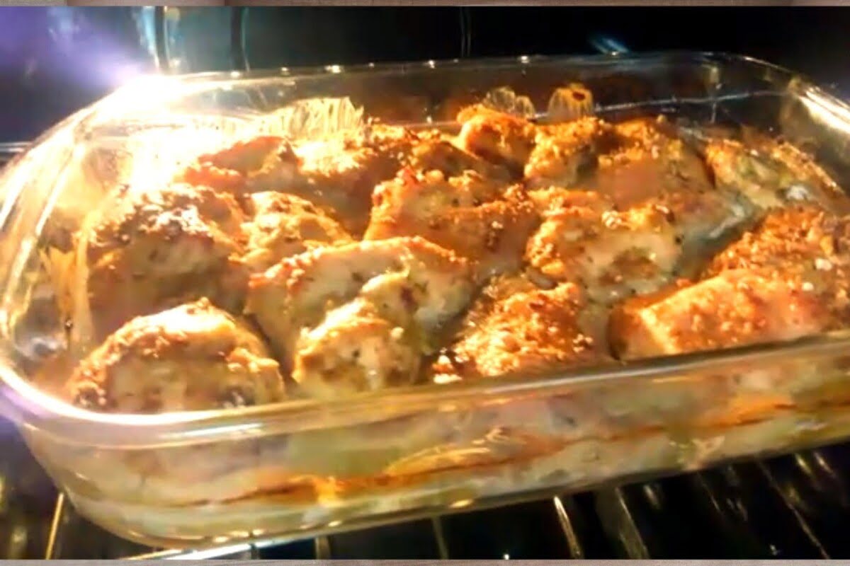 frango assado com maionese e creme de cebola de forma