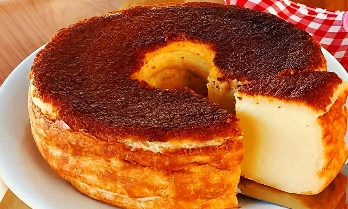 Bolo mole de leite