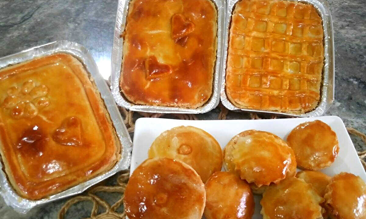 Empadão e empadinhas