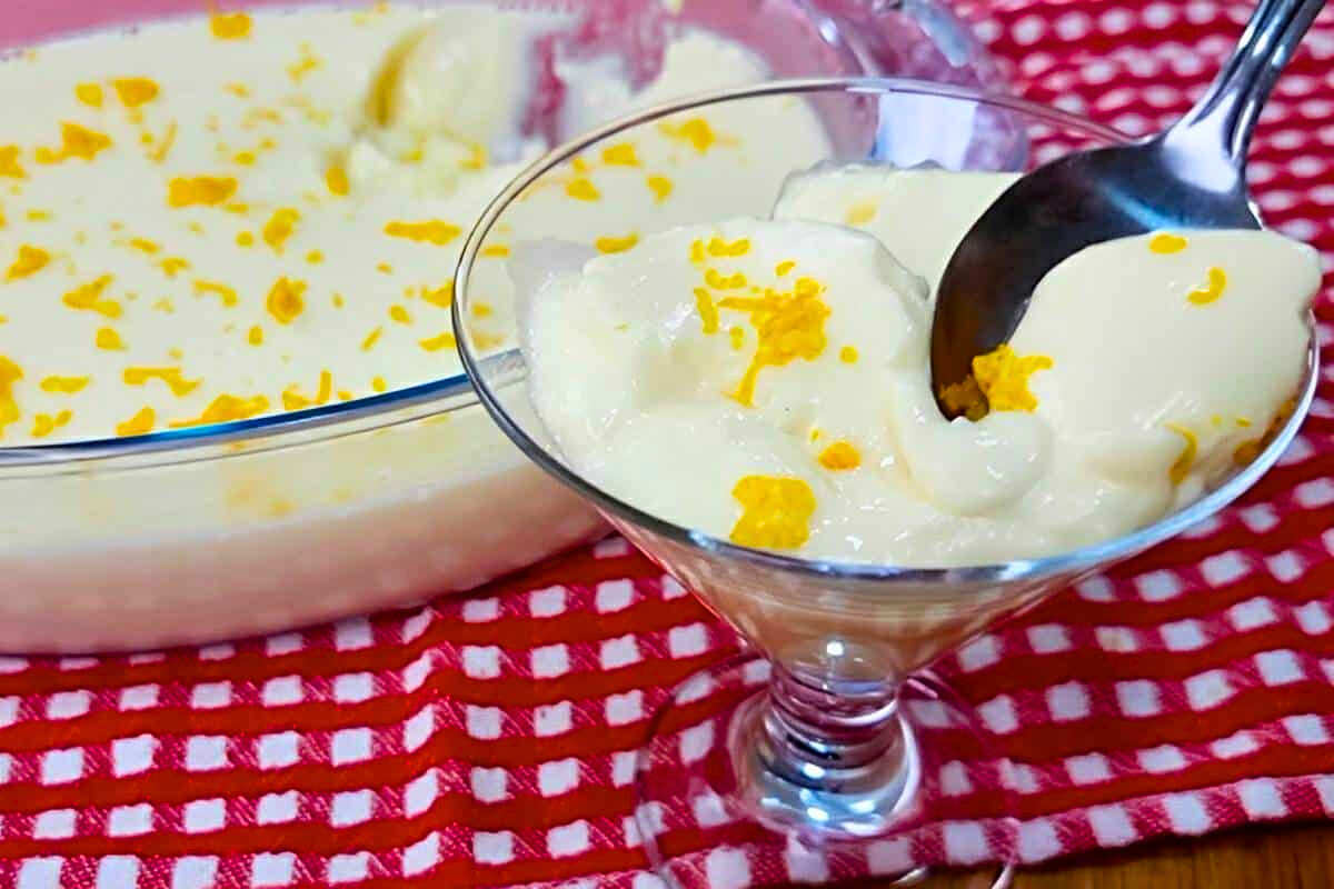Sobremesa sem açúcar de suco de fruta natural