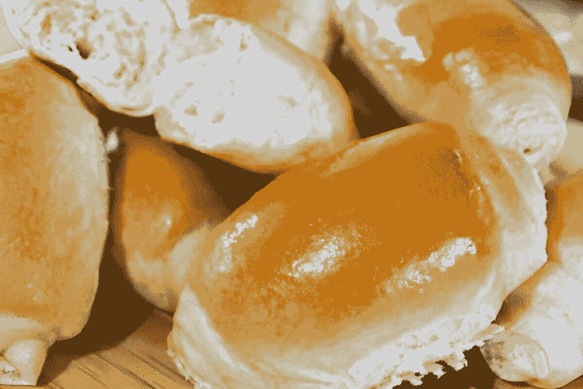 Pão caseiro tipo bisnaguinha